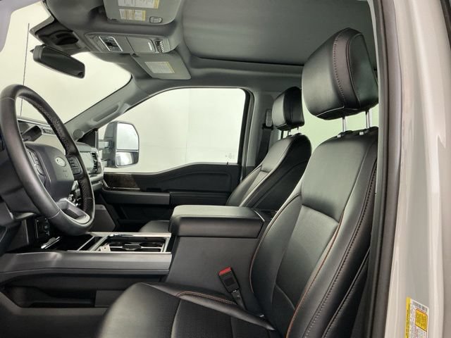 Certified 2025 Ford F450 Lariat w/ FX4 Off-Road Package AWD/4WD image 17