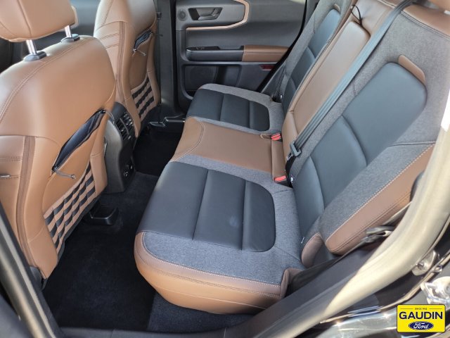 Certified 2023 Ford Bronco Sport Outer Banks w/ Tech Package AWD/4WD image 12