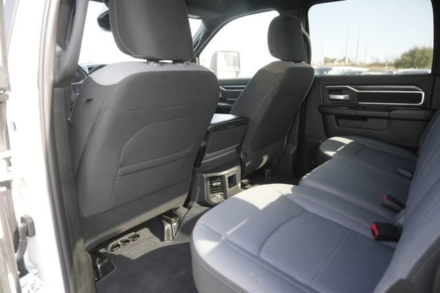 Used 2024 RAM 3500 Big Horn image 11