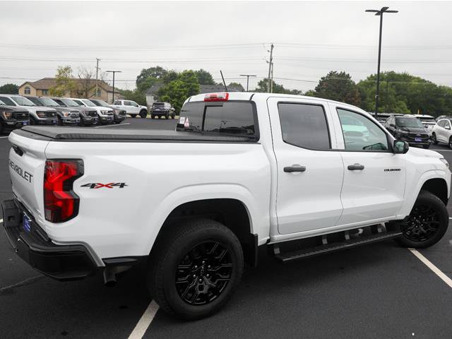 Used 2026 Chevrolet Colorado W/T AWD/4WD image 10