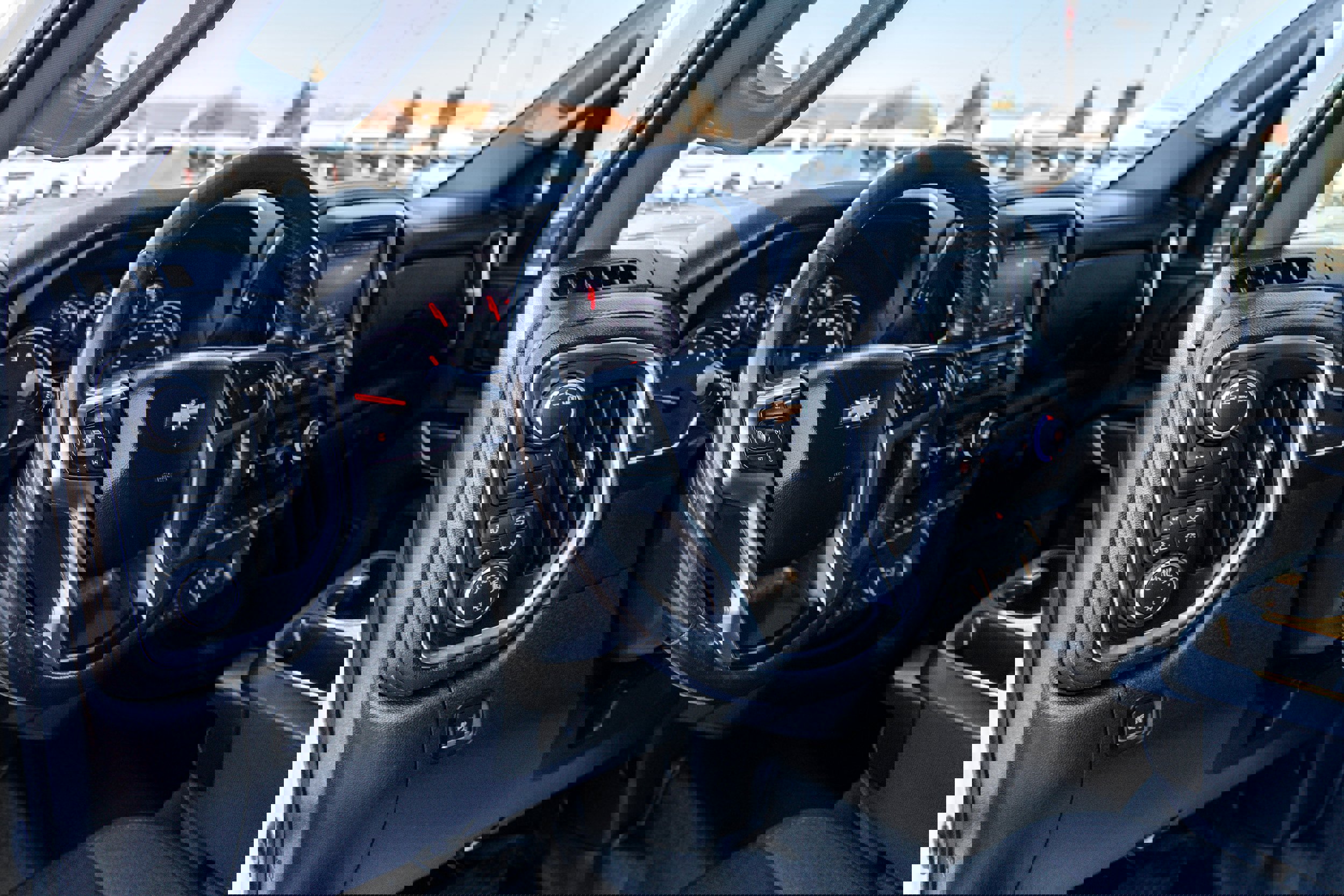 Used 2022 Chevrolet Silverado 2500 LT w/ Convenience Package image 9