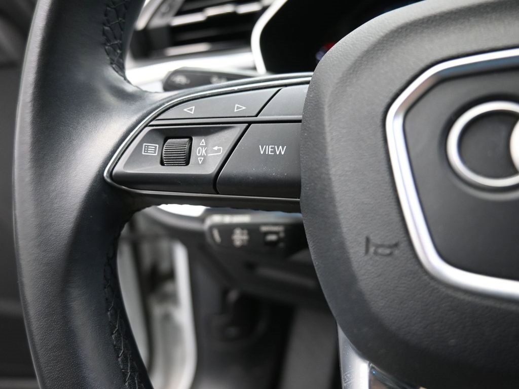Used 2023 Audi Q3 2.0T Premium Plus w/ Premium Plus Package image 6