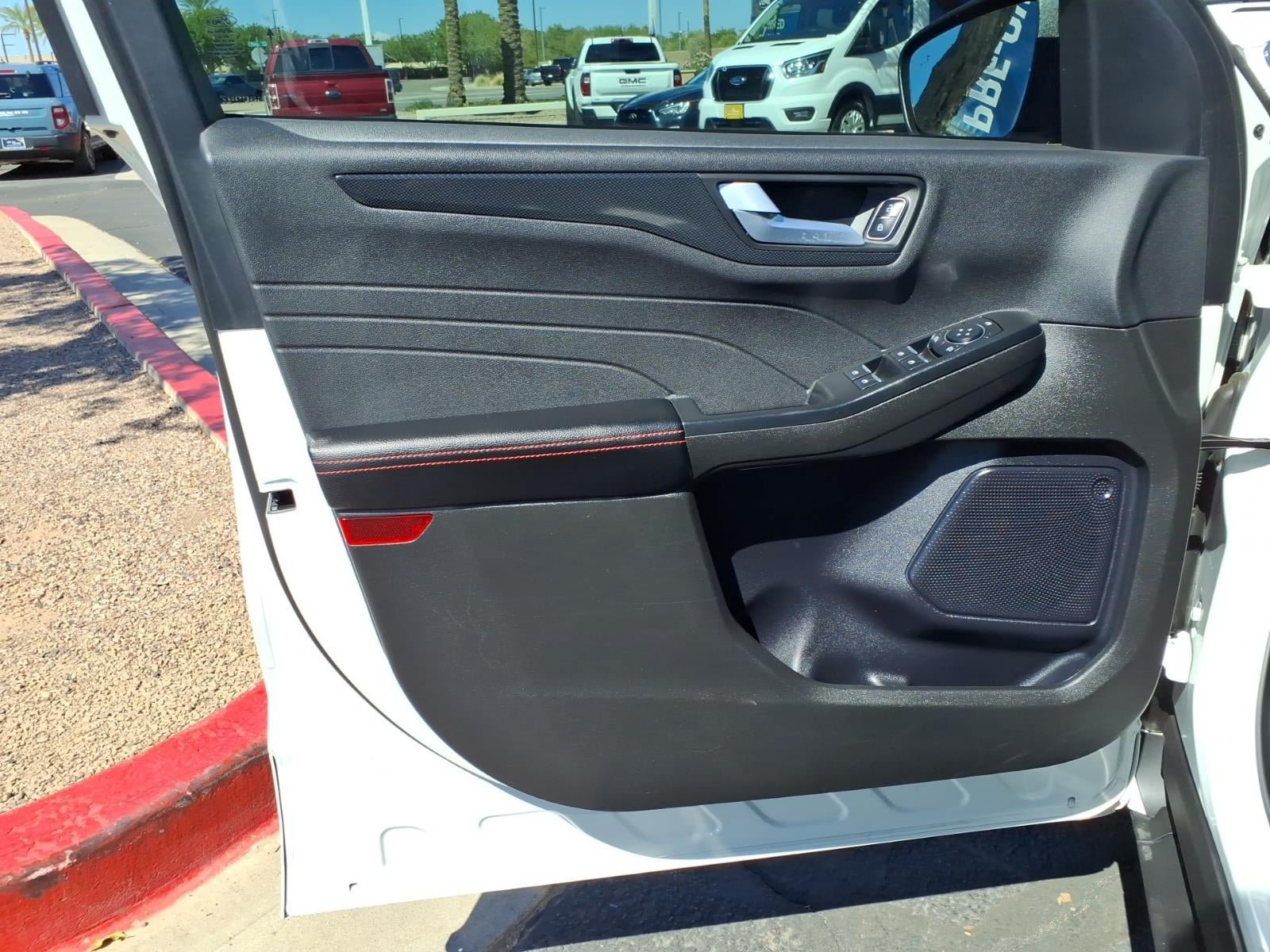 Certified 2024 Ford Escape ST-Line w/ Tech Pack #1 FWD image 20