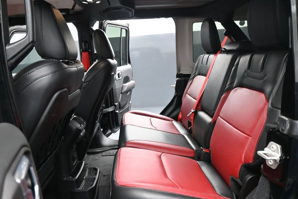 Used 2023 Jeep Wrangler Unlimited Rubicon 4xe AWD/4WD image 19