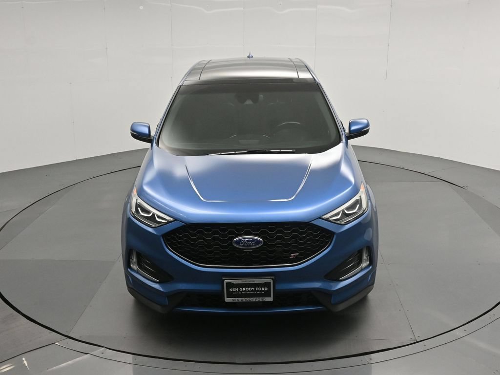 Certified 2019 Ford Edge ST w/ Equipment Group 401A AWD/4WD image 40