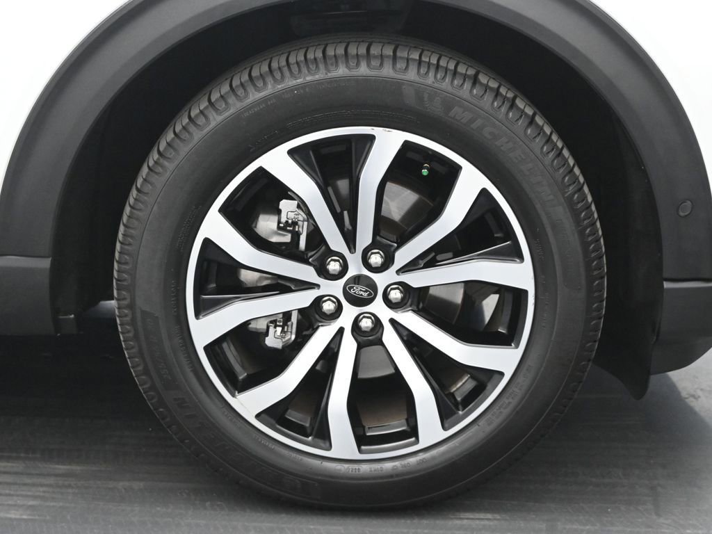 Certified 2020 Ford Explorer ST w/ Premium Technology Package image 54