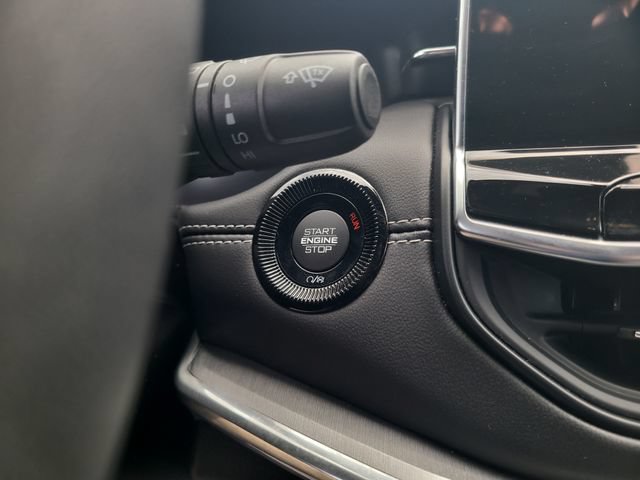 Used 2023 Jeep Compass High Altitude AWD/4WD image 19