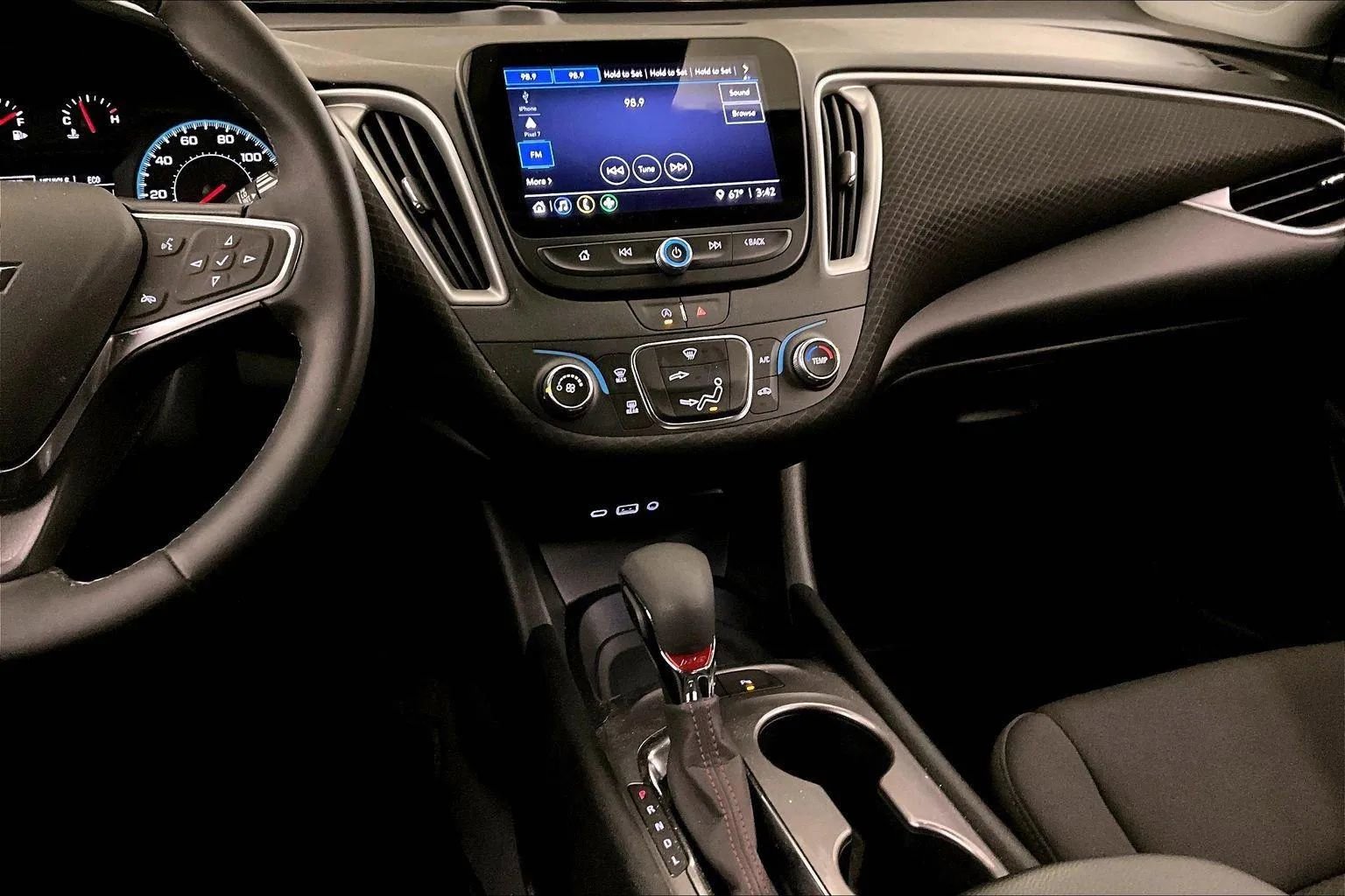 Used 2024 Chevrolet Malibu RS image 6