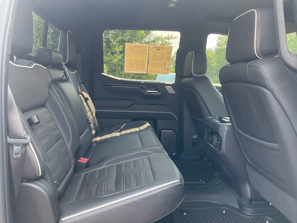 Used 2025 GMC Sierra 1500 AT4X AWD/4WD image 13