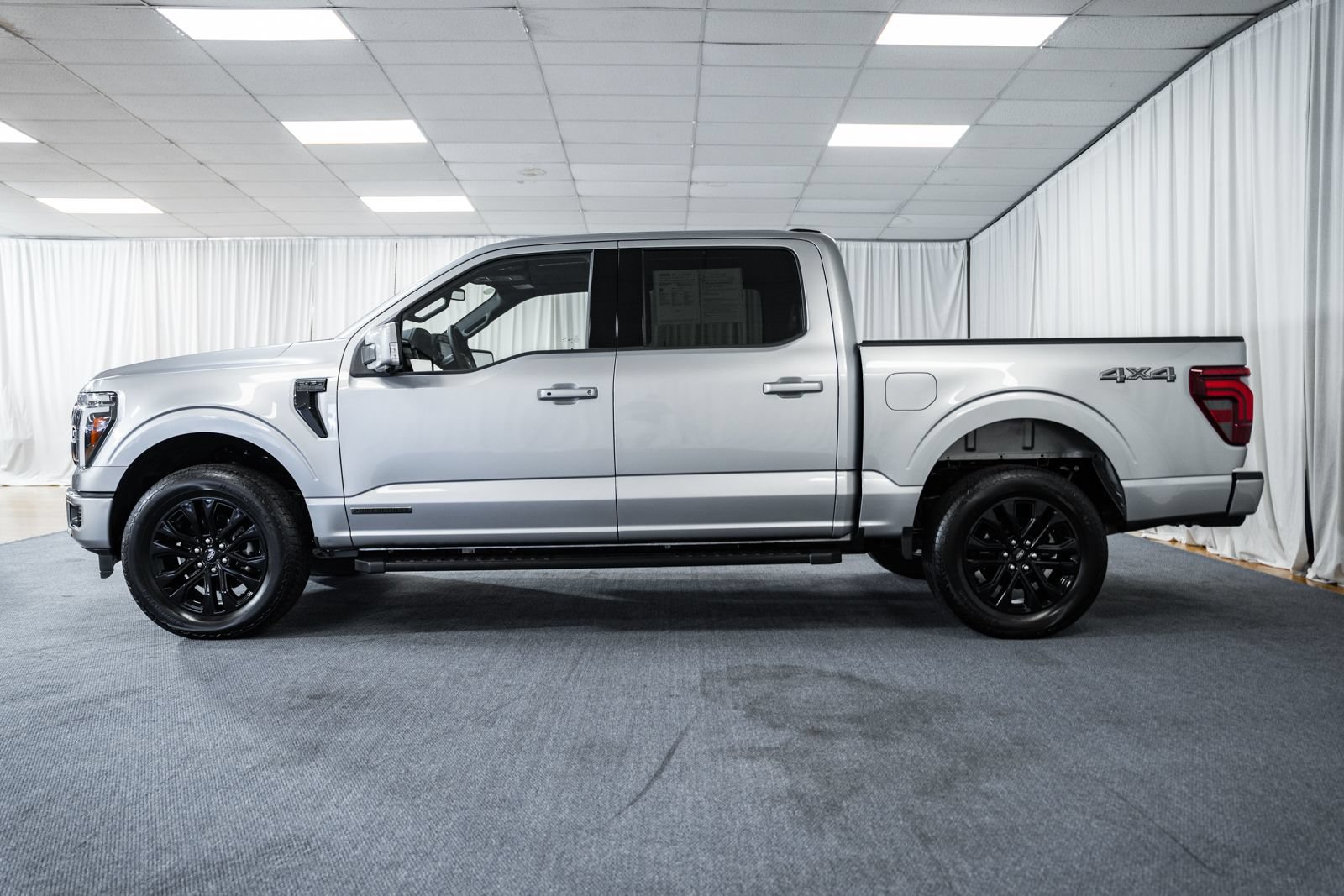 Certified 2025 Ford F150 Lariat AWD/4WD image 5