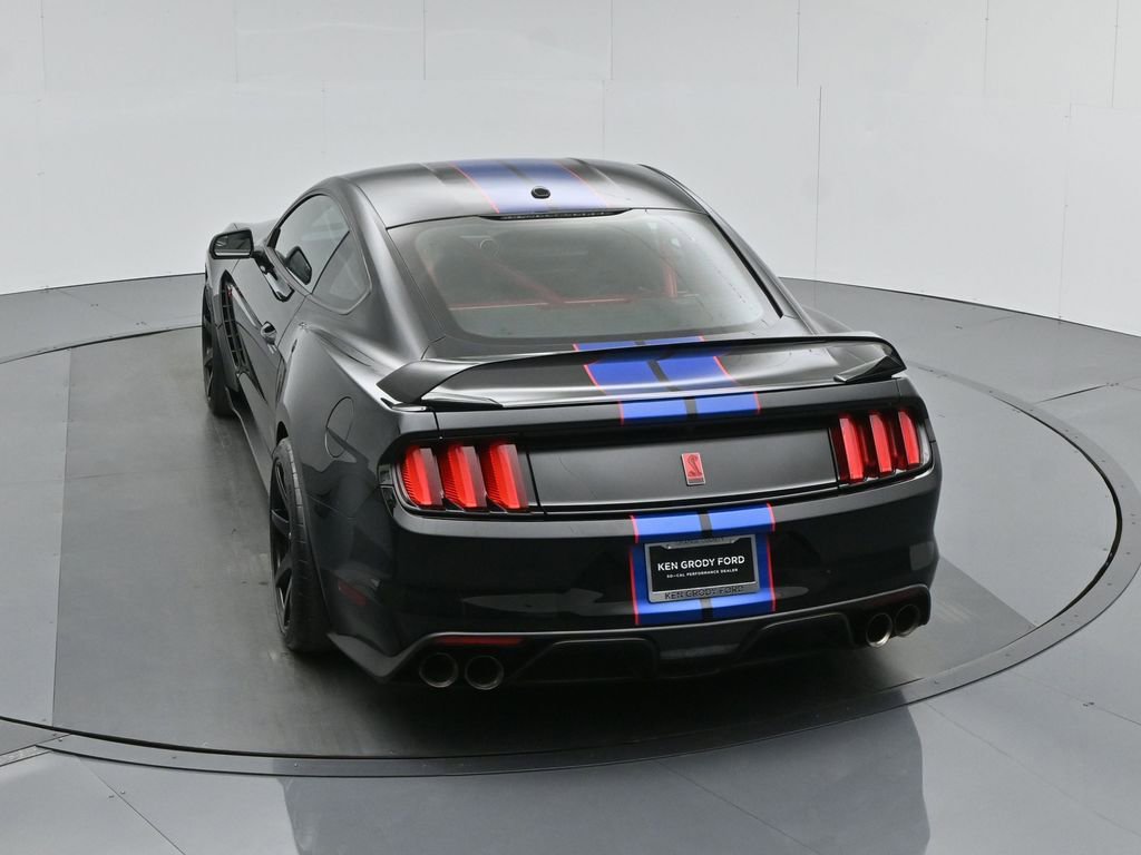 Certified 2017 Ford Mustang Shelby GT350R w/ GT350R Equipment Group 920A RWD image 38