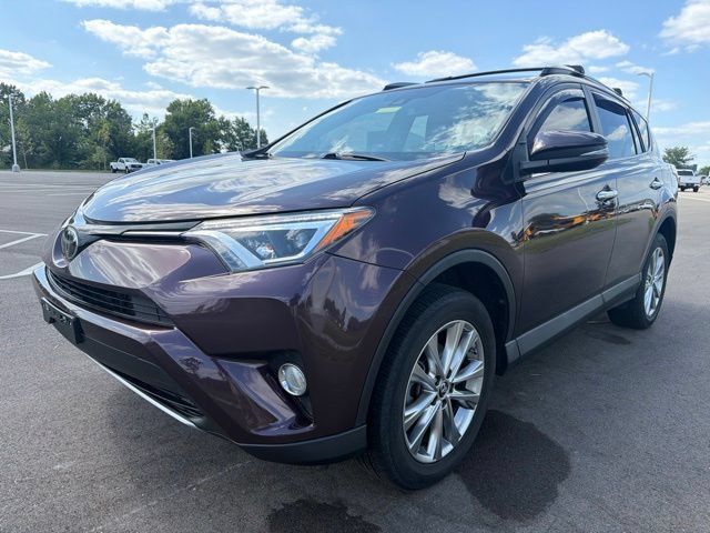Used 2018 Toyota RAV4 Limited AWD/4WD image 2