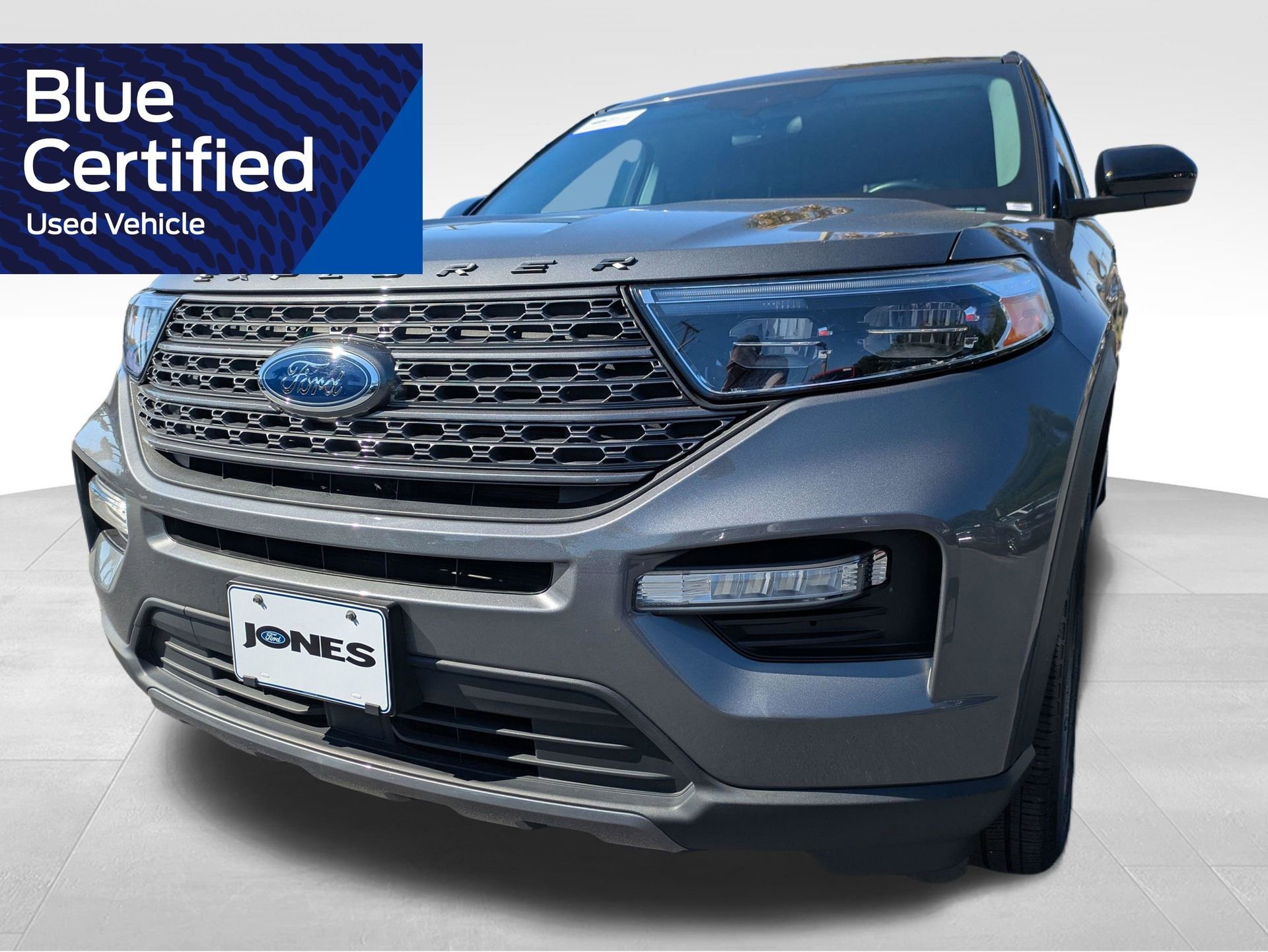 Certified 2023 Ford Explorer XLT w/ Equipment Group 202A AWD/4WD image 10