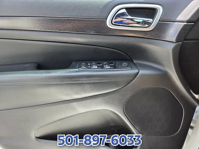 Used 2017 Jeep Grand Cherokee Altitude AWD/4WD image 28