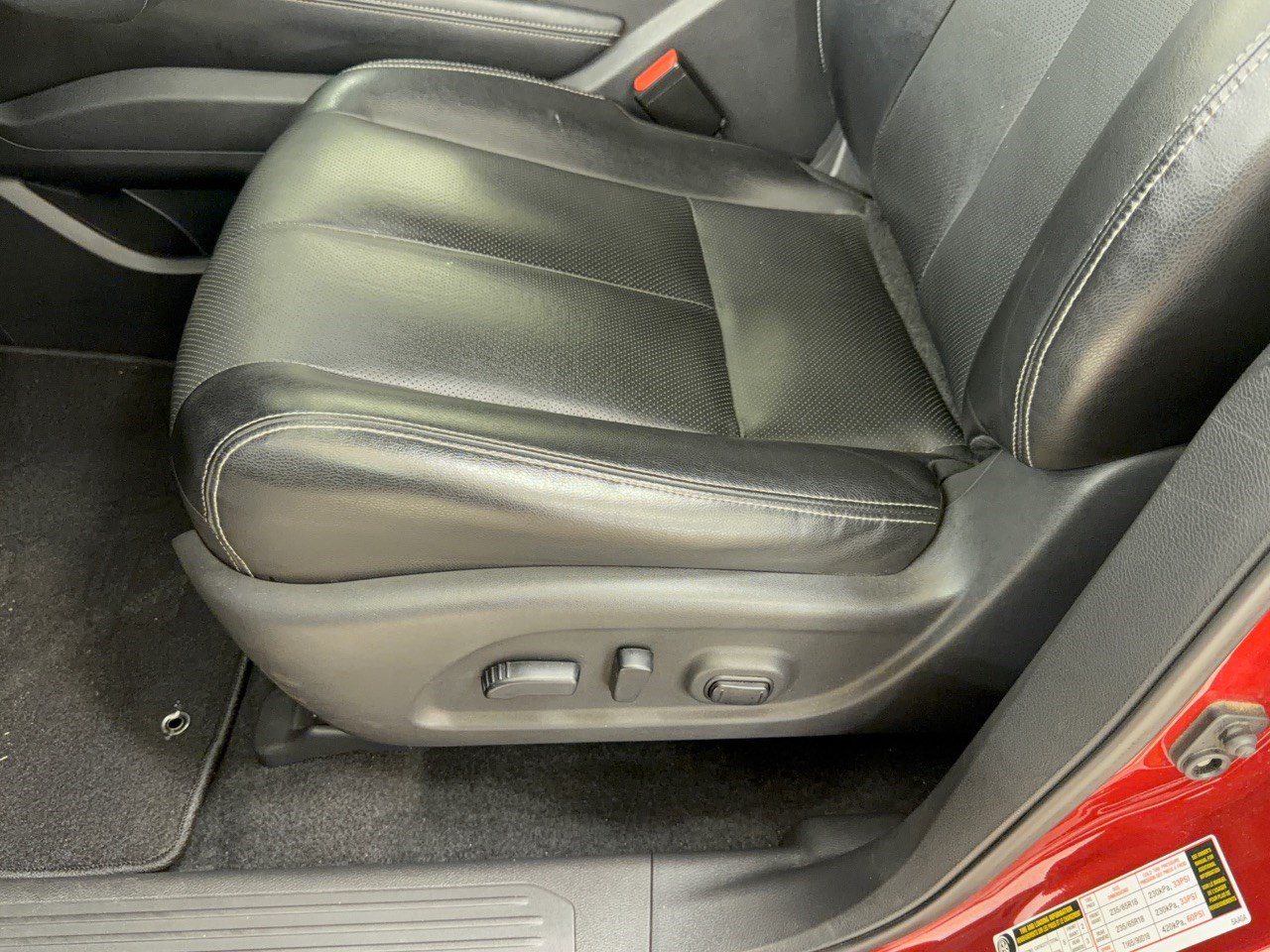 Used 2018 Nissan Murano SL w/ Moonroof Package FWD image 16