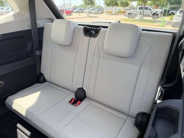 Used 2019 Volkswagen Tiguan SEL FWD image 23