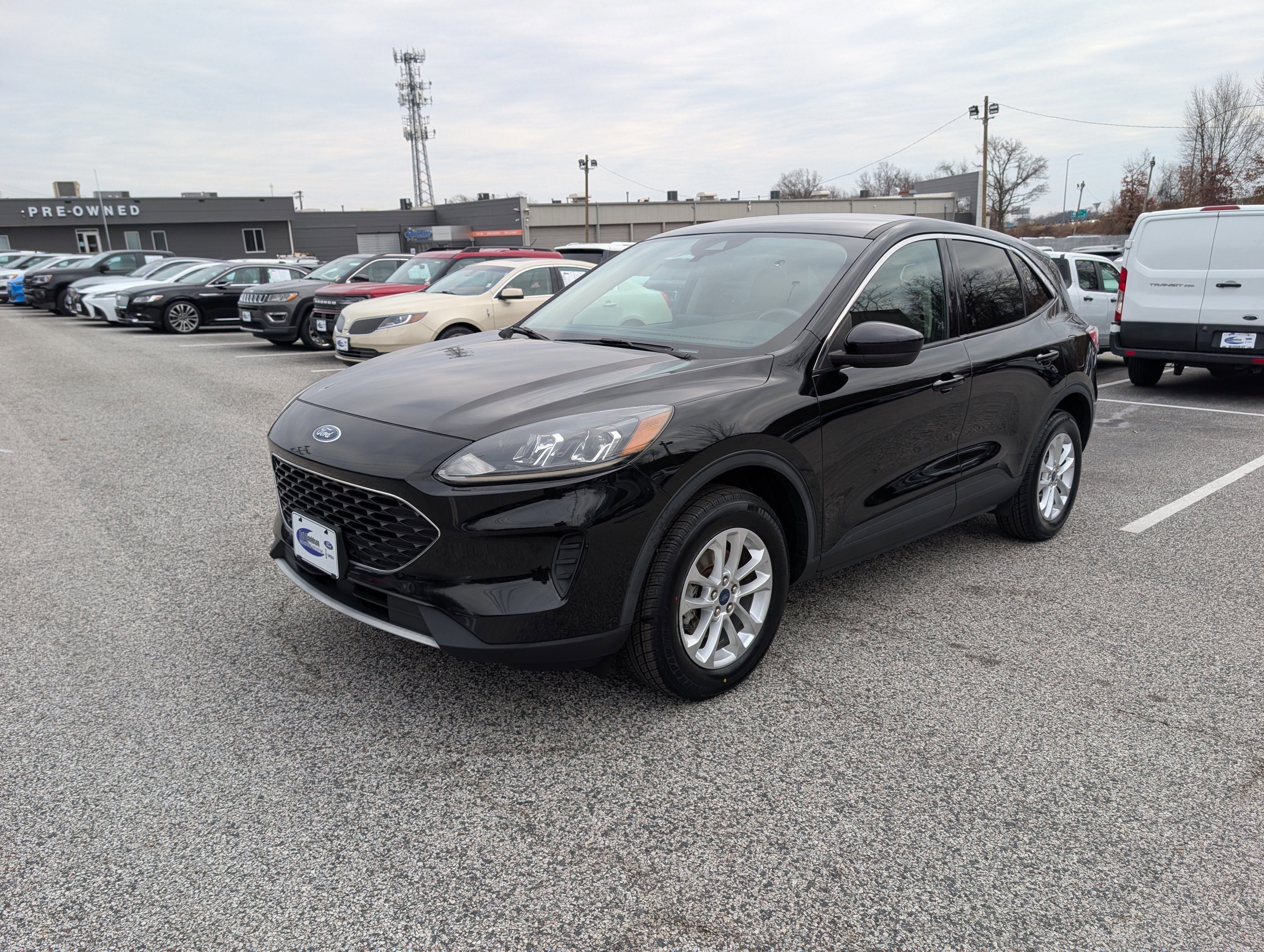 Certified 2020 Ford Escape SE image 8