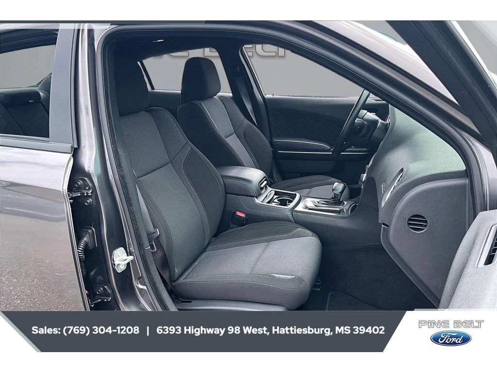 Used 2021 Dodge Charger SXT RWD image 6