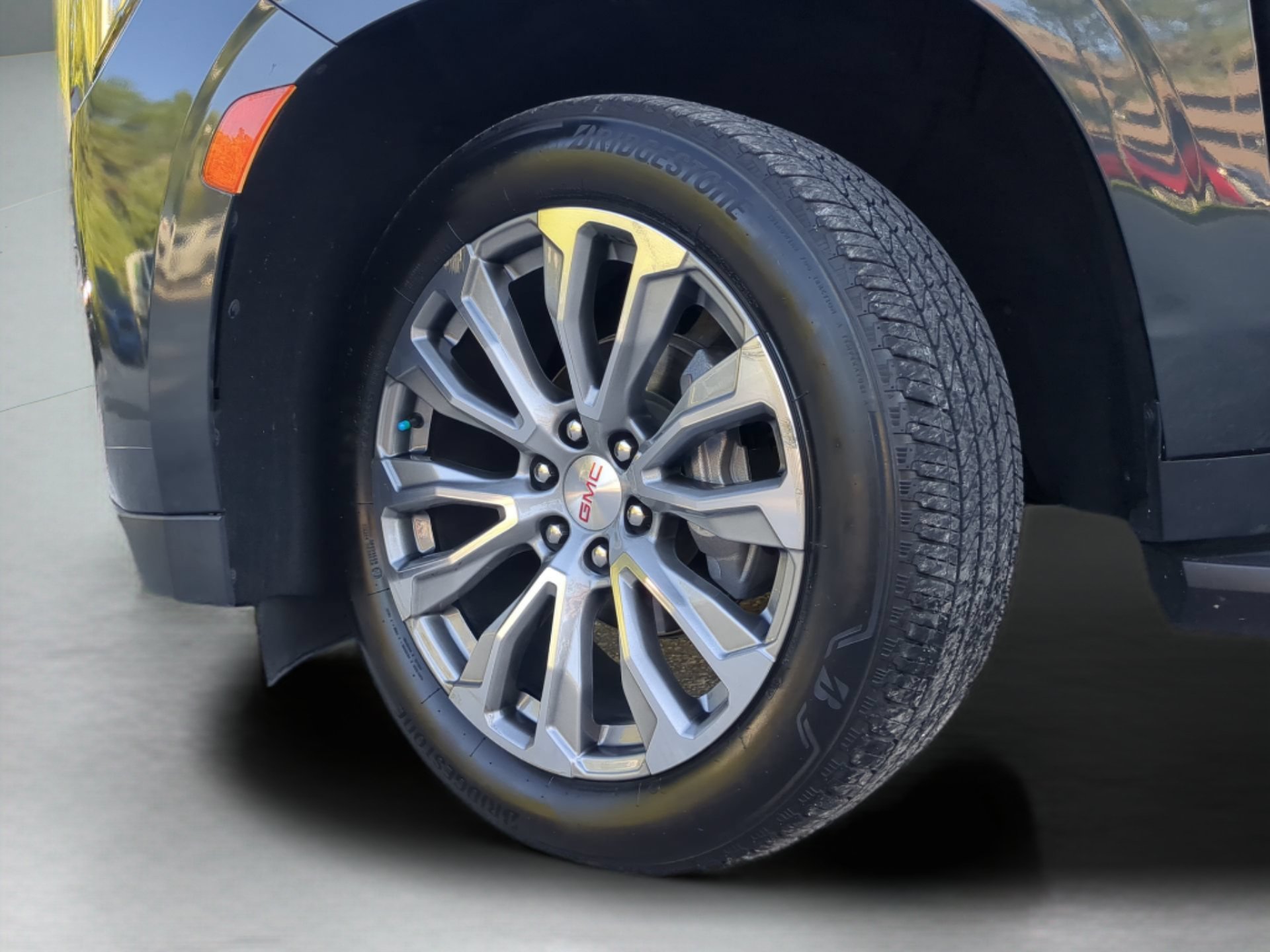 Used 2021 GMC Yukon Denali RWD image 73