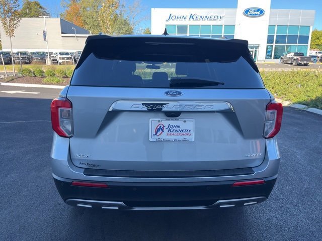 Certified 2023 Ford Explorer XLT w/ Equipment Group 202A image 4