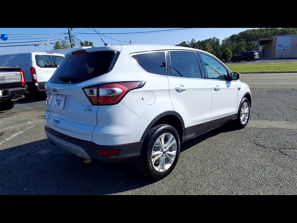 Certified 2017 Ford Escape SE w/ SE Cold Weather Package AWD/4WD image 8