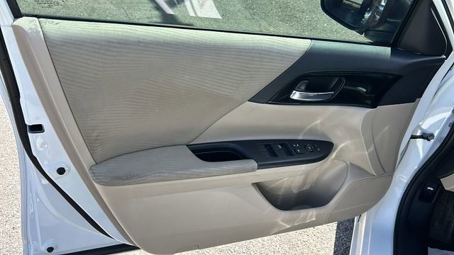 Used 2017 Honda Accord LX image 16