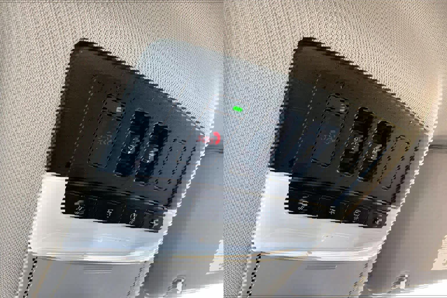 Used 2024 Nissan Pathfinder Platinum w/ Cargo Package image 30