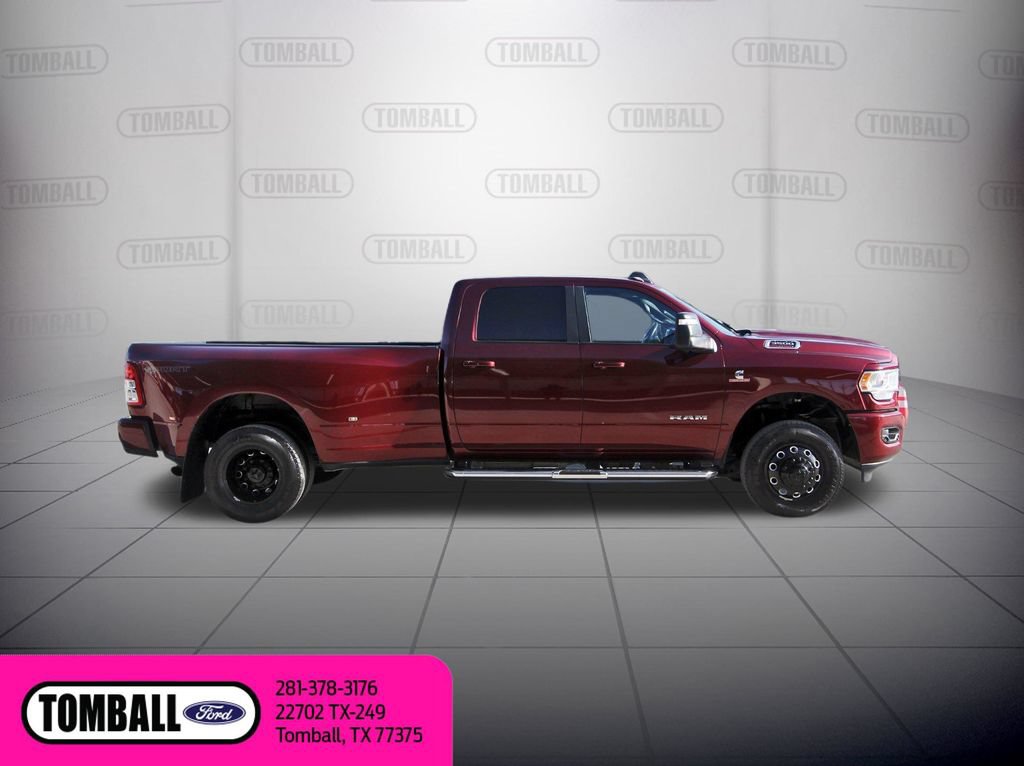 Used 2024 RAM 3500 Big Horn w/ Sport Appearance Package AWD/4WD image 8