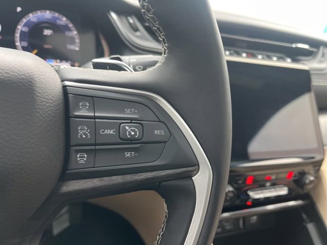 Used 2024 Jeep Grand Cherokee L Limited image 33