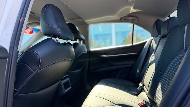 Used 2019 Toyota Camry SE w/ Carpet Mat Package FWD image 22