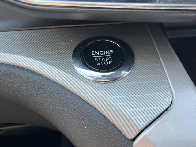 Certified 2023 Ford Explorer XLT w/ Equipment Group 202A AWD/4WD image 39