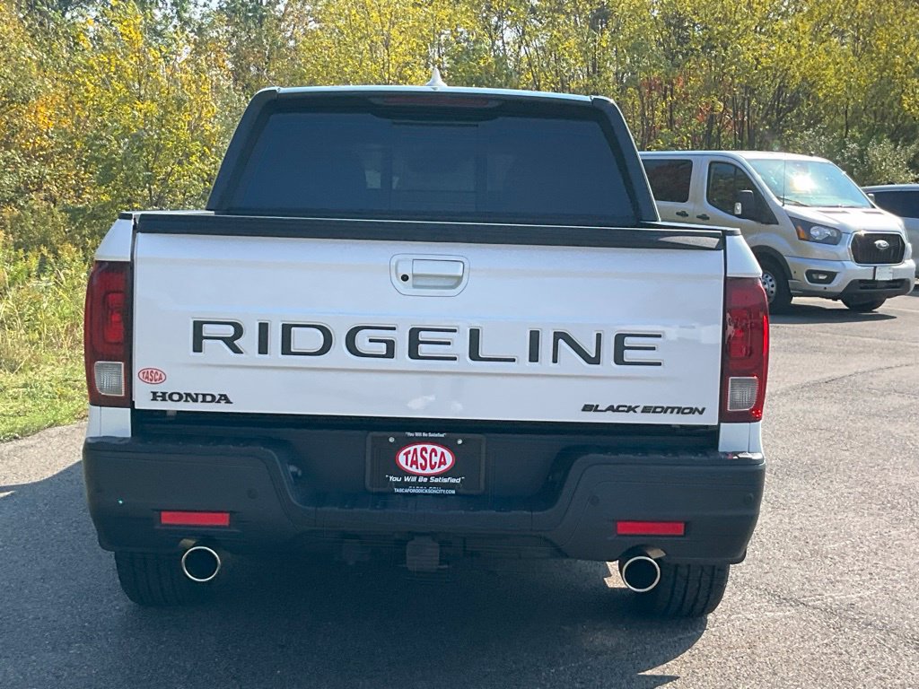 Used 2025 Honda Ridgeline Black Edition image 29