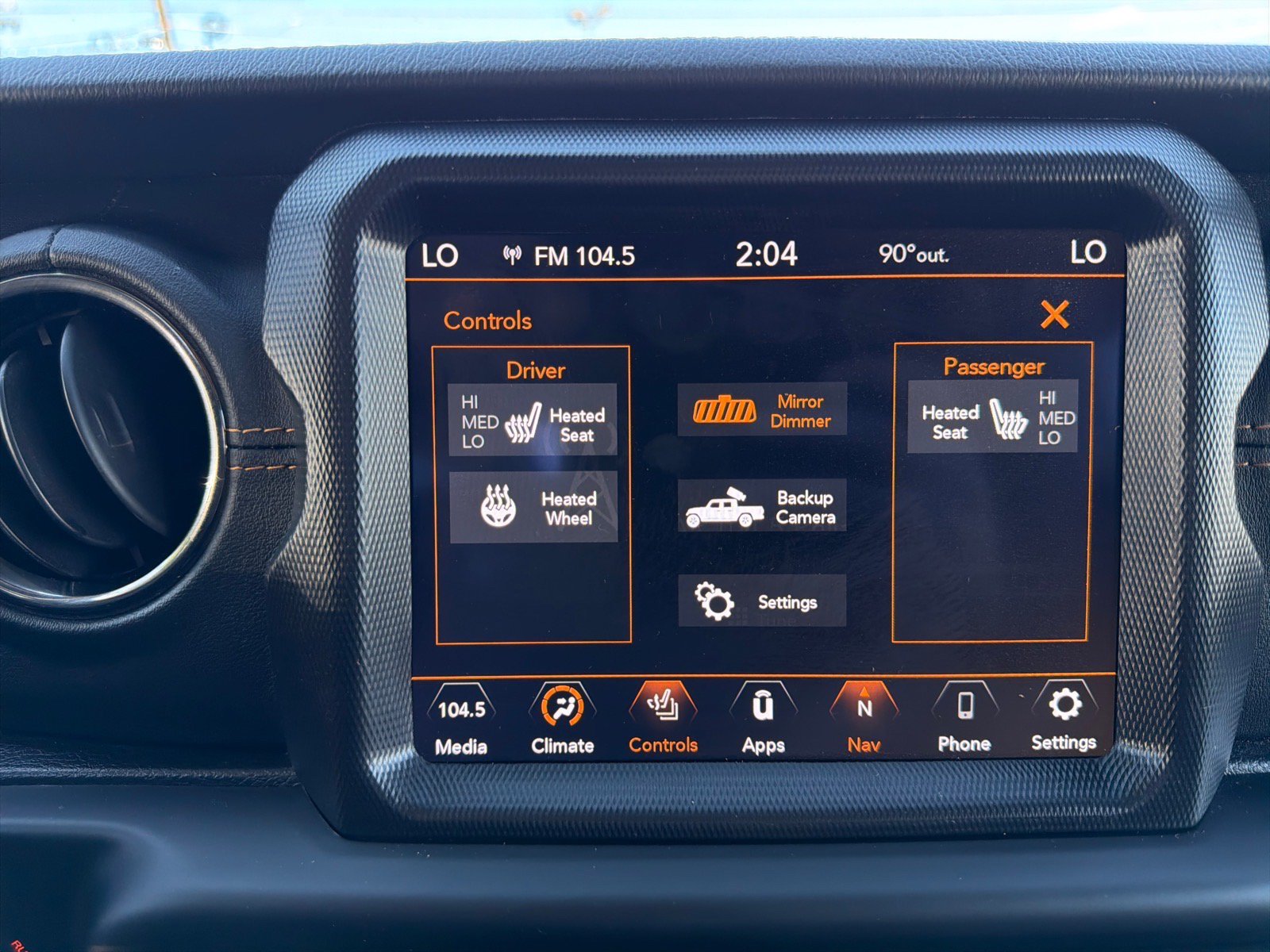 Used 2021 Jeep Gladiator Overland AWD/4WD image 18