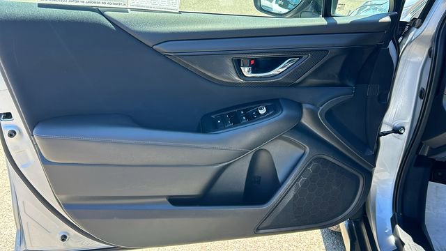 Used 2024 Subaru Outback Premium image 16