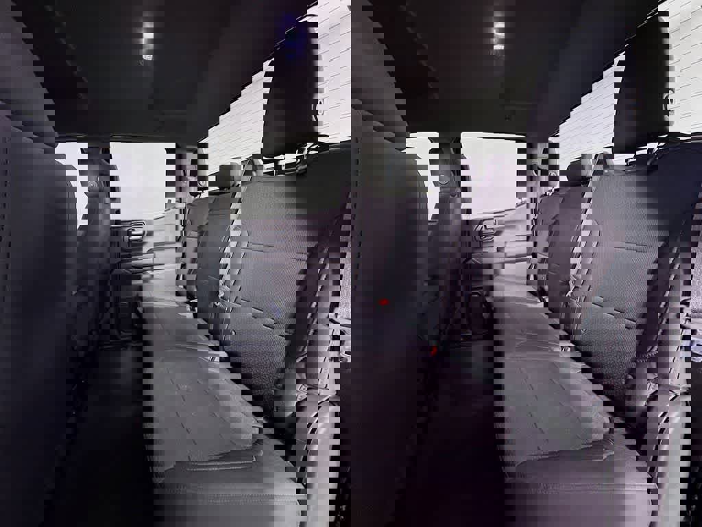 Used 2019 Chevrolet Silverado 1500 Custom image 13