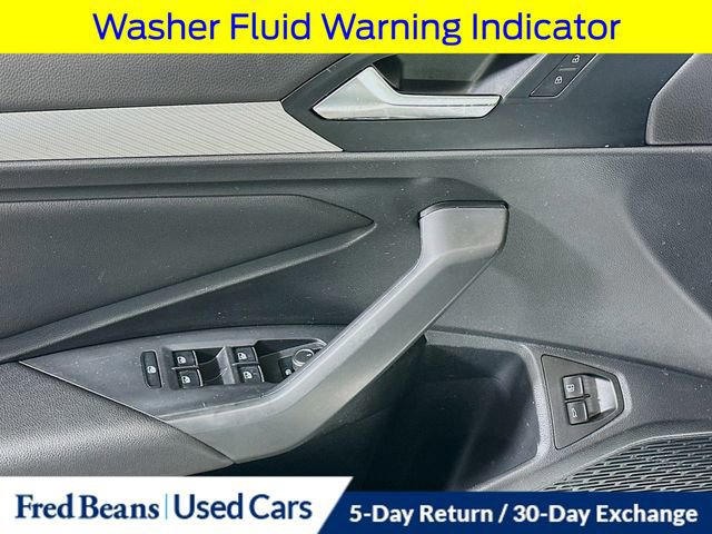 Used 2021 Volkswagen Jetta SE w/ SE Cold Weather Package image 21