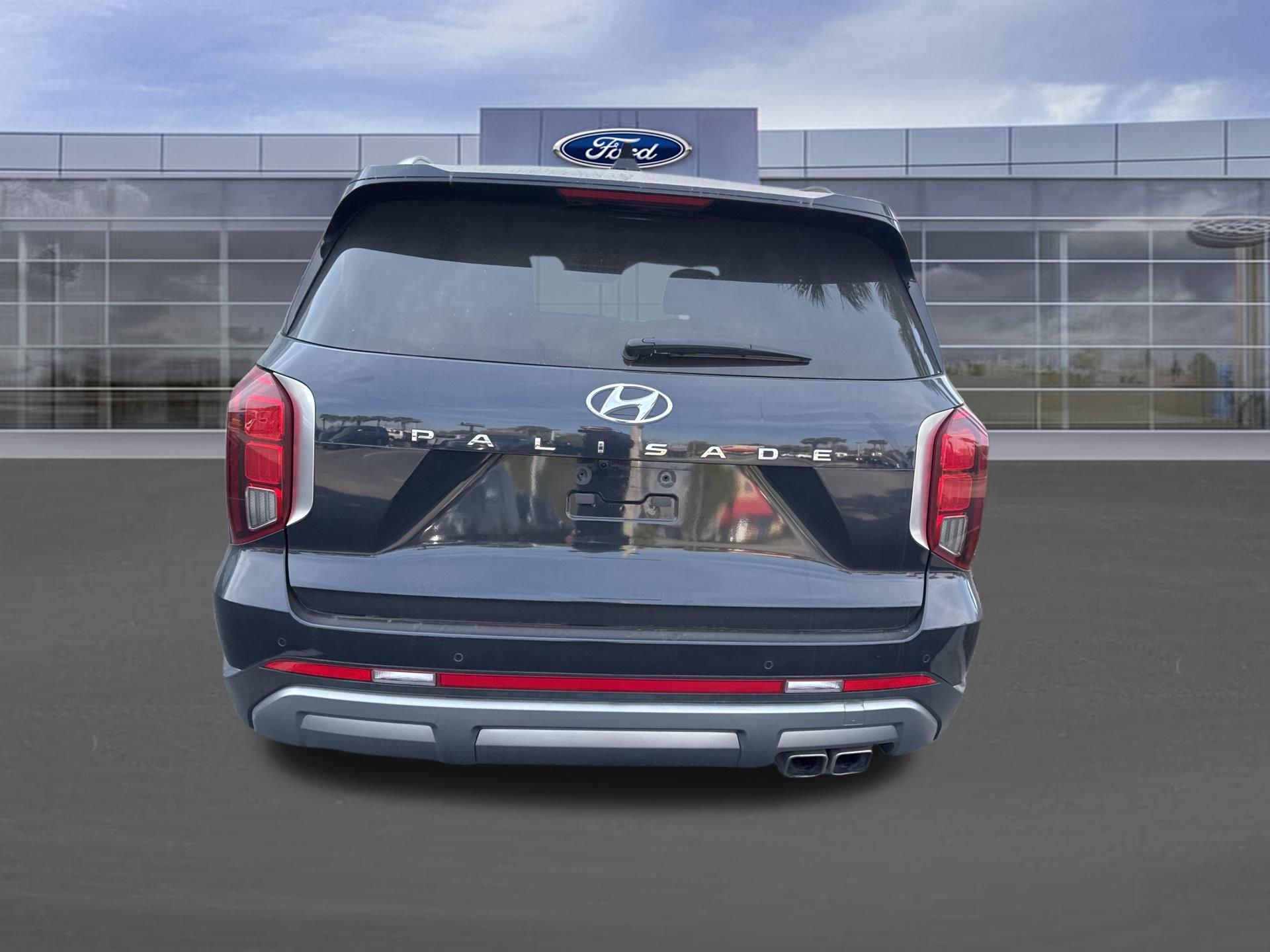 Used 2024 Hyundai Palisade Limited image 5