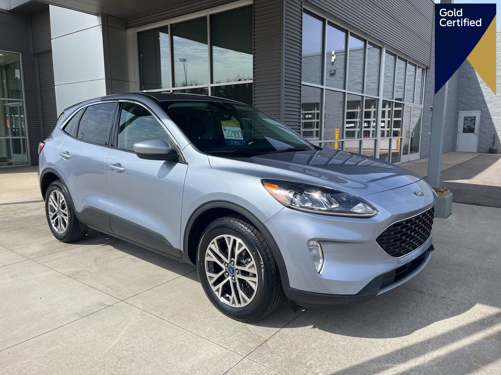 Certified 2022 Ford Escape SEL w/ Technology Package image 1