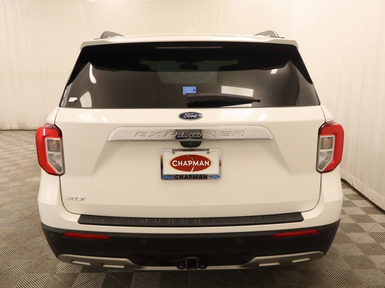 Certified 2021 Ford Explorer XLT w/ Equipment Group 202A image 5