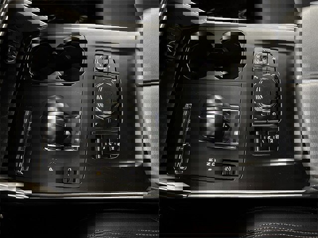 Used 2025 MAZDA CX-90 3.3 Turbo w/ Select Package image 11