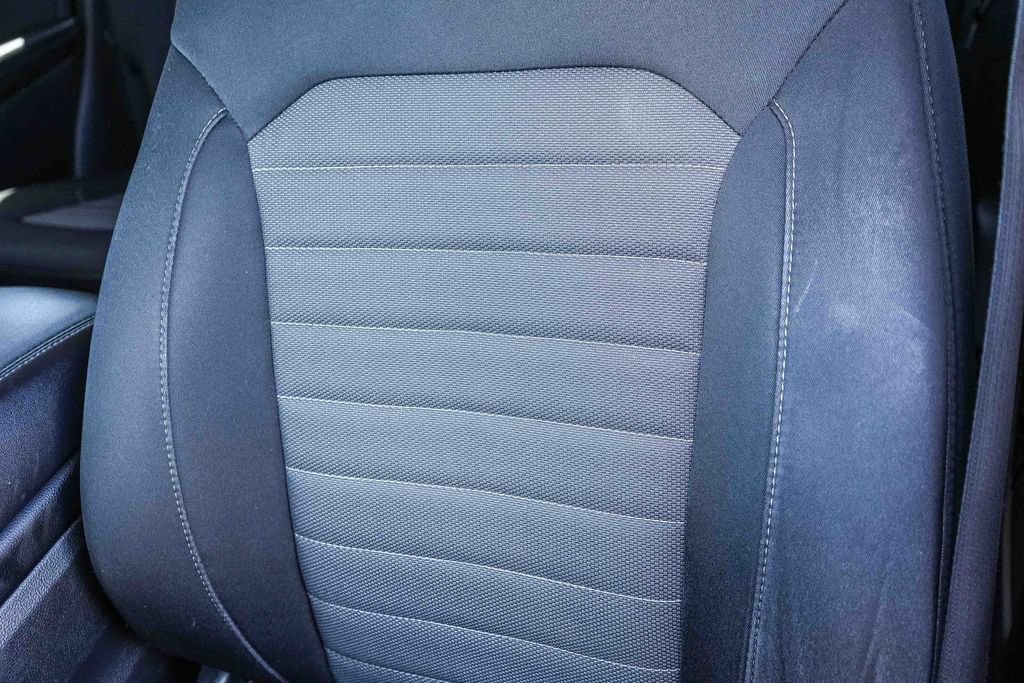 Certified 2019 Ford Edge SE FWD image 29
