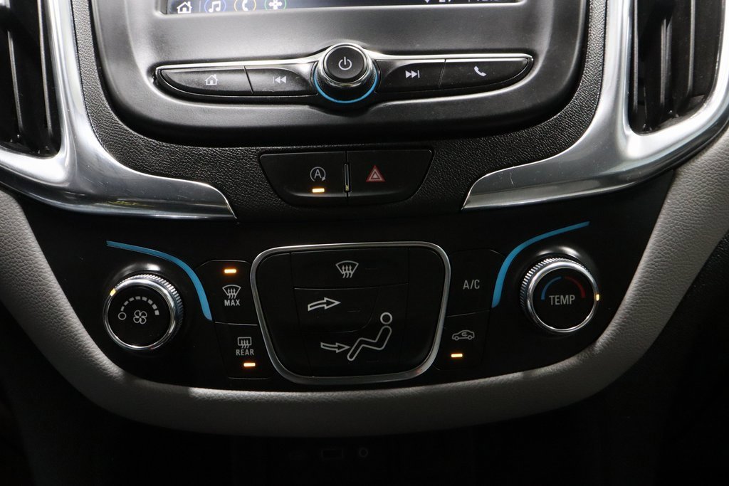 Used 2023 Chevrolet Equinox LS image 28