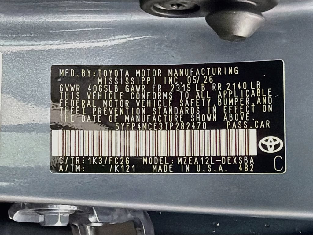Used 2026 Toyota Corolla SE w/ SE Package FWD image 32