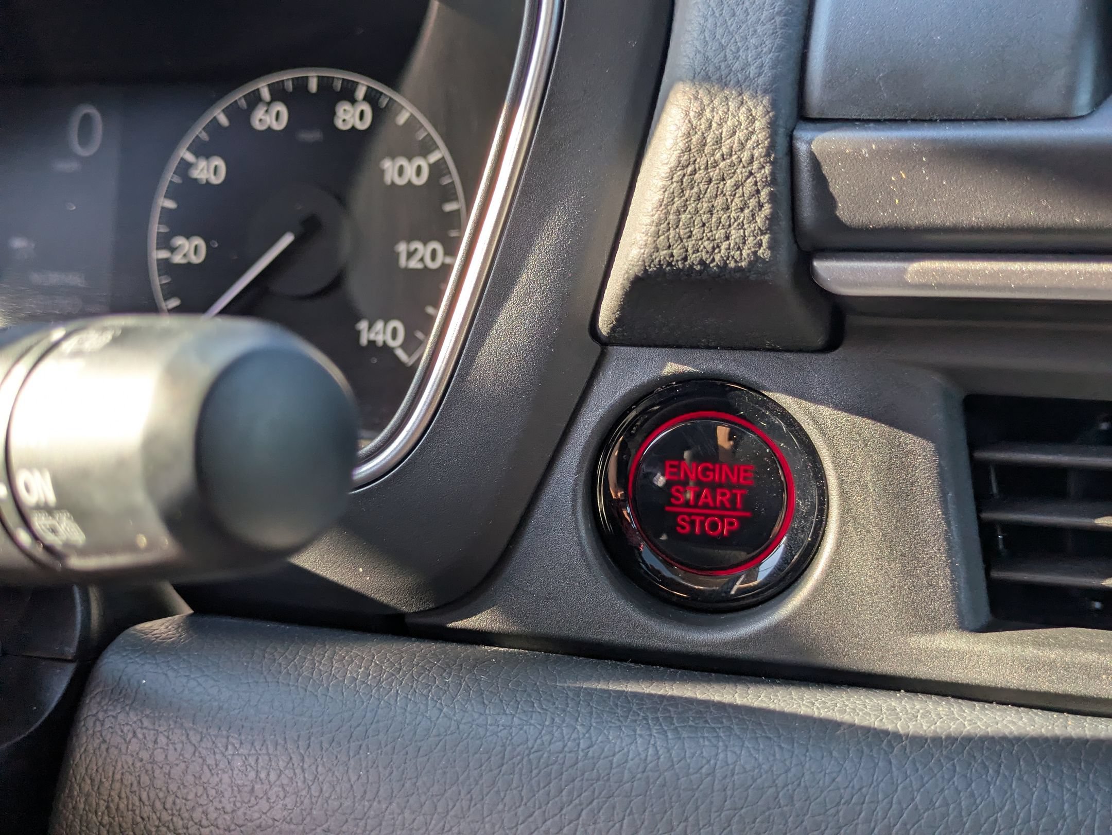 Used 2024 Honda Pilot Touring image 24