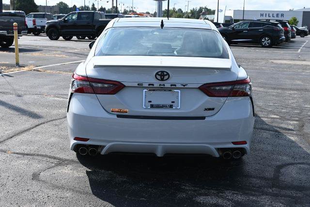 Used 2022 Toyota Camry XSE FWD image 10