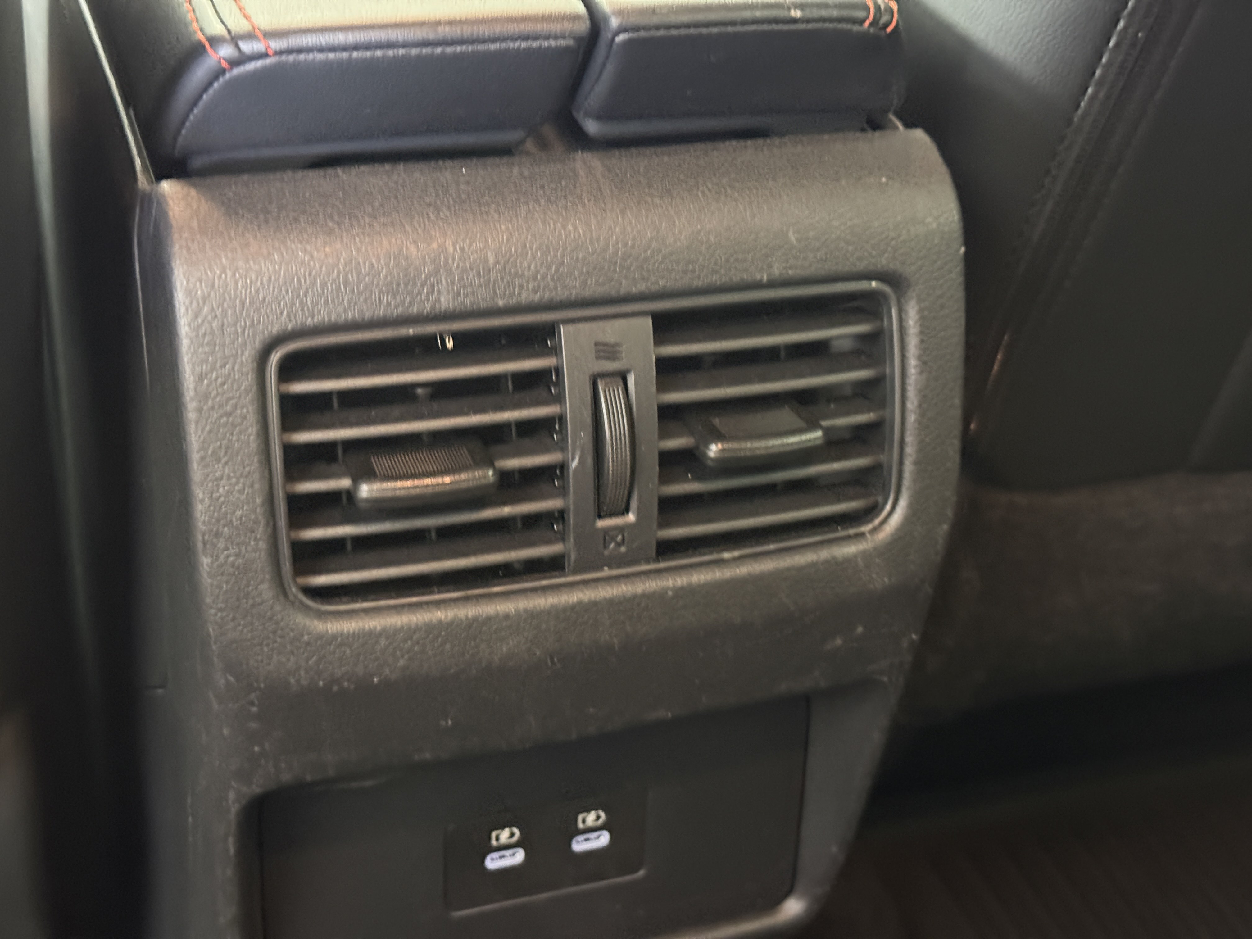 Used 2025 Nissan Rogue SV AWD/4WD image 13