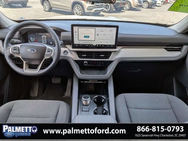 Certified 2025 Ford Explorer Active RWD image 16