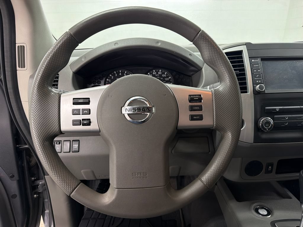 Used 2020 Nissan Frontier SV RWD image 18