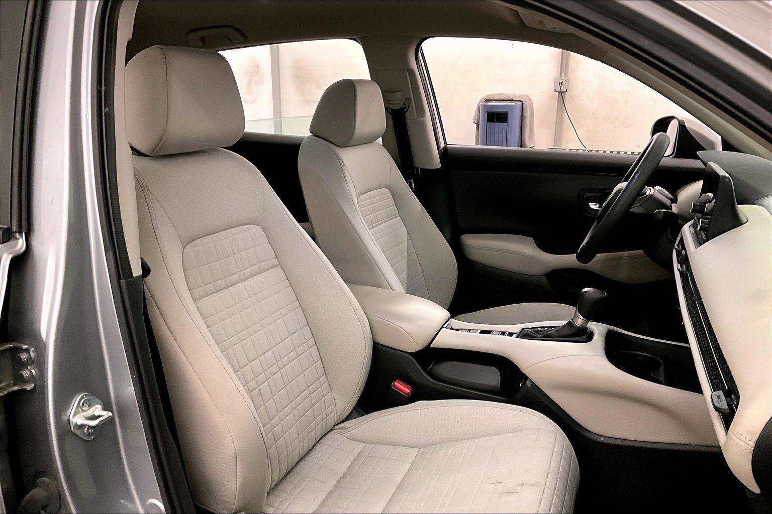 Used 2024 Honda HR-V LX image 7