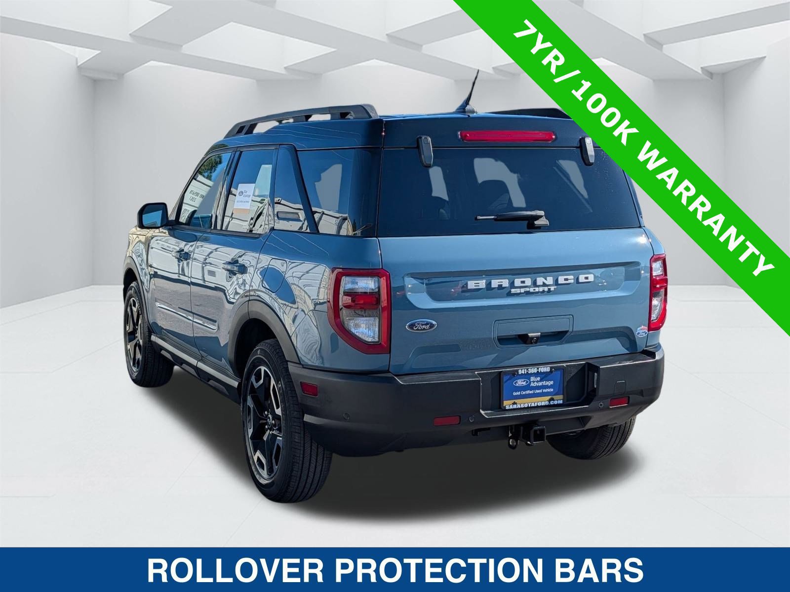 Certified 2022 Ford Bronco Sport Outer Banks w/ Tech Package image 2